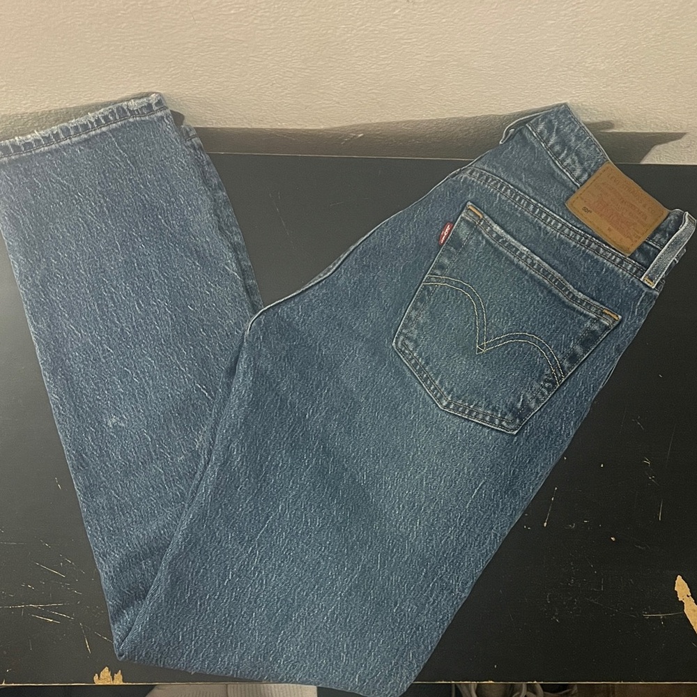Levi's Straight Fit Denim Jeans - Classic Blue